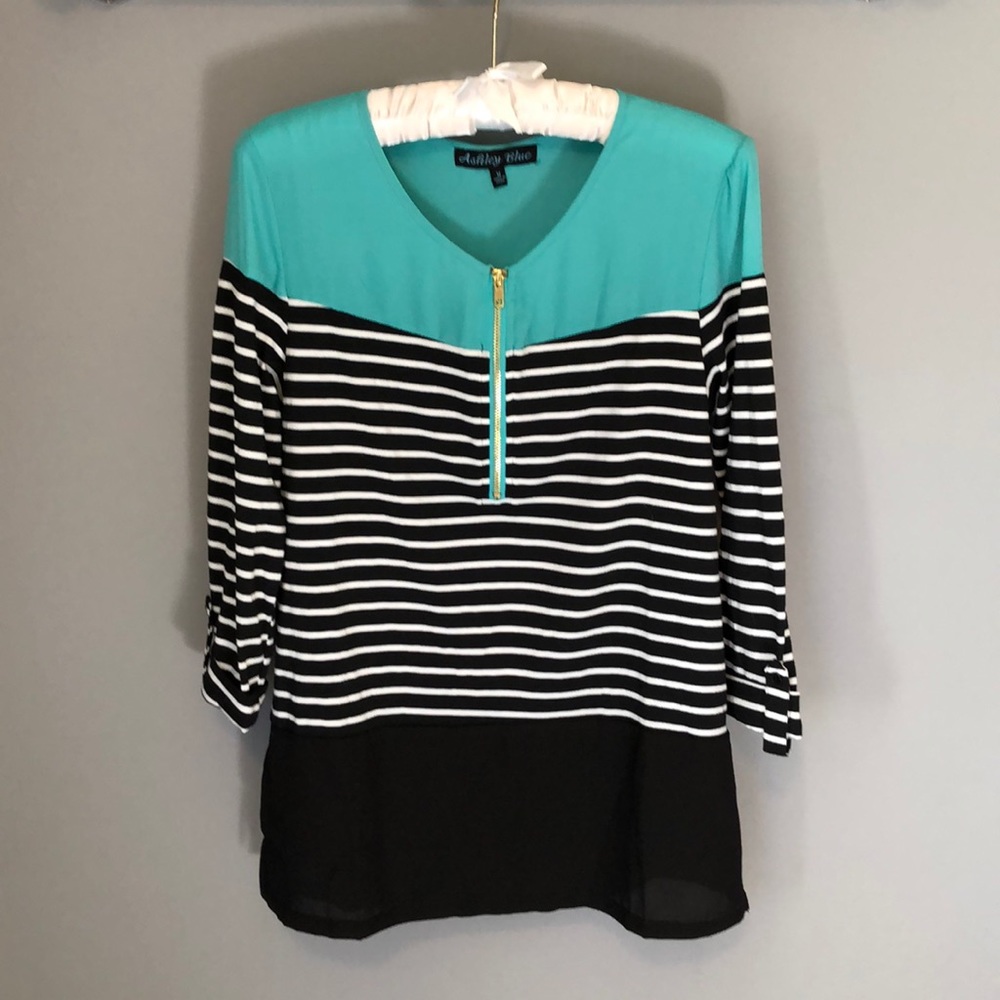 Ashley Blue 3/4 sleeve tunic top